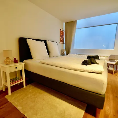 Maisonette Loft Near Cathedral *