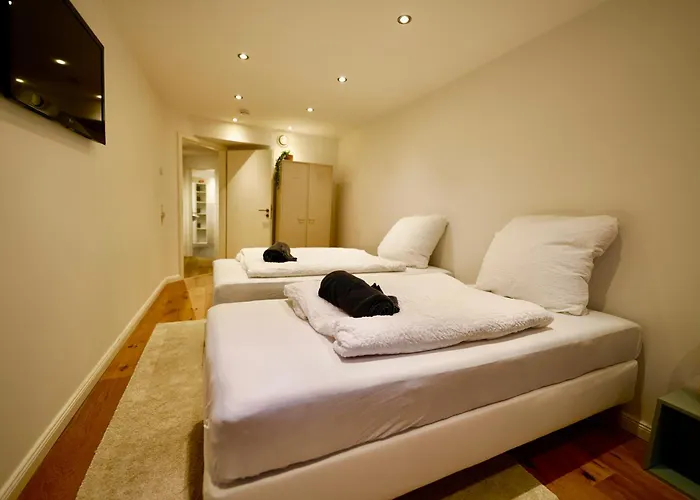 Maisonette Loft Near Cathedral *